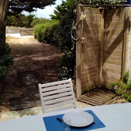 Maison A 100m De La Pour 6 Pers A Noirmoutier - Fr-1-823-106
