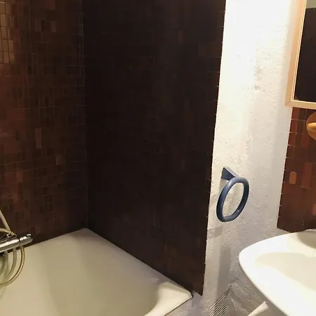 Maison A 100m De La Pour 6 Pers A Noirmoutier - Fr-1-823-106 Nyaraló